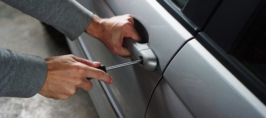 Alarmanlage nachrüsten: Effektive Sicherheit für Ihr Auto